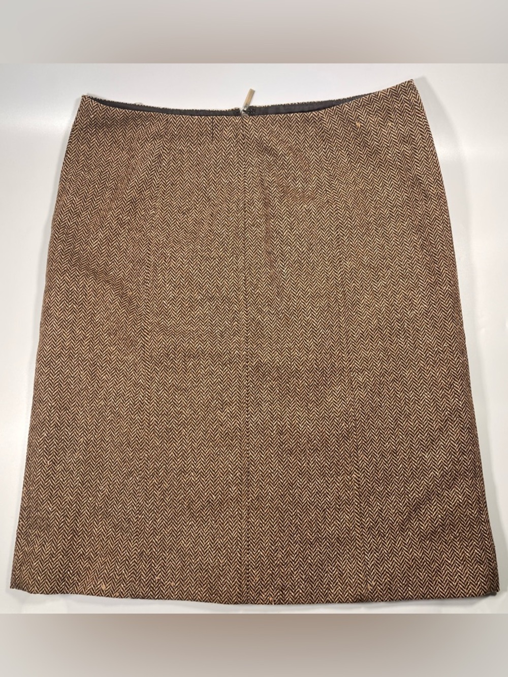 Antonio Melani brown tweed skirt with top and bottom zipper Size: 2